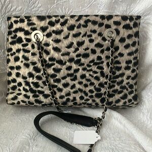 Diane Gilman Collectibles… Leopard Print Chain Strap Women's Bag